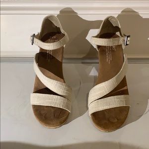 Toms Wedges